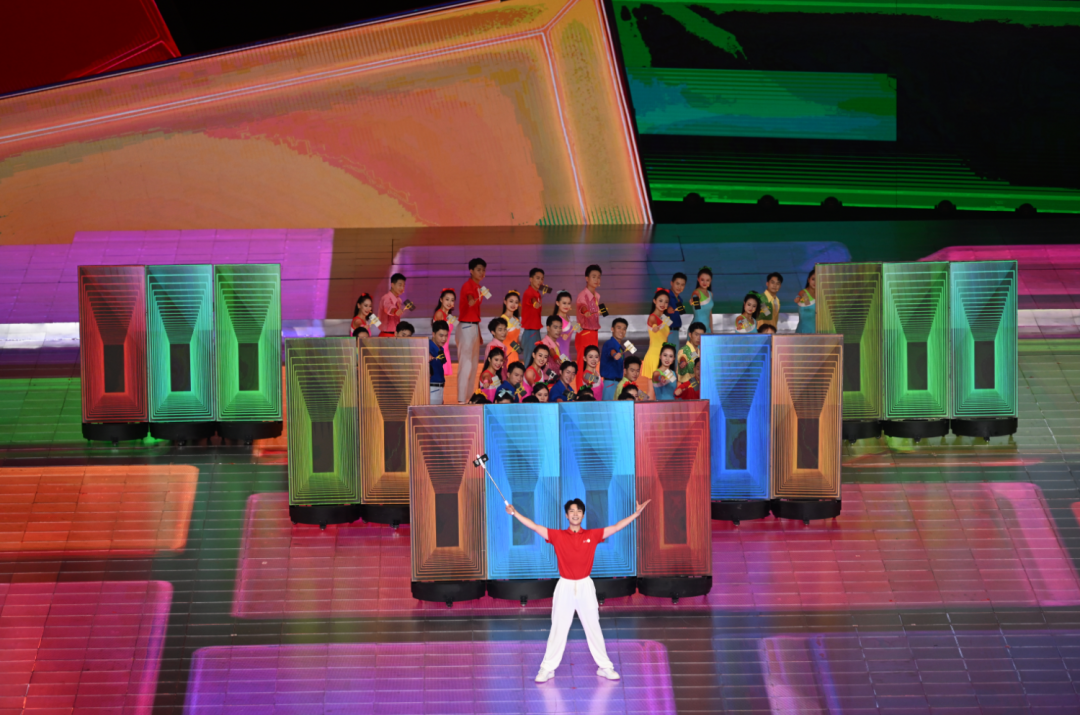 再次惊艳世界 星空(中国)助力成都大运会完美闭幕